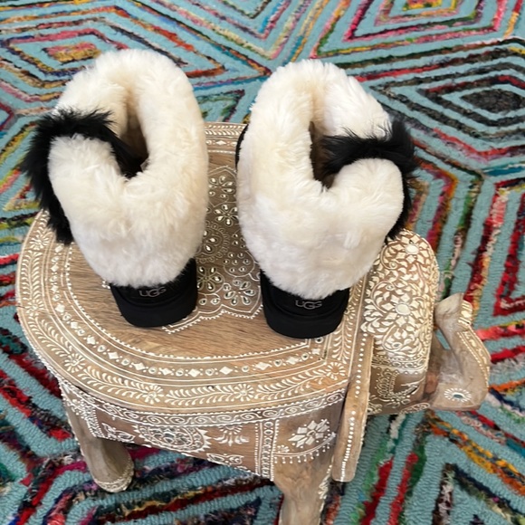 Ugg boots - Picture 3 of 6